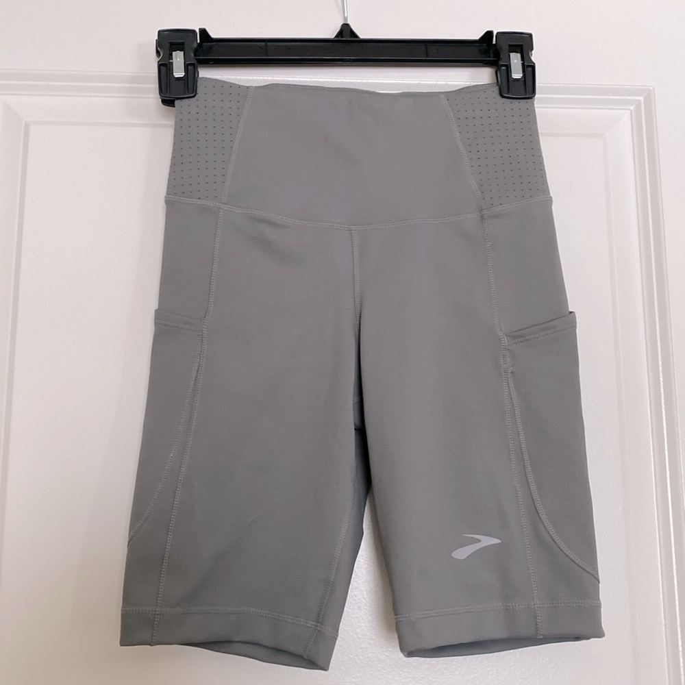 Brooks Women’s Bike Shorts - Size XS
